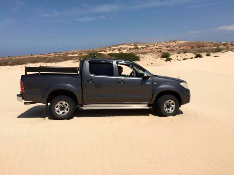 Boa Vista Island: Guided Santa Monica Beach & Caves Tour - Rabil meet-and-learn: handicrafts you can actually watch