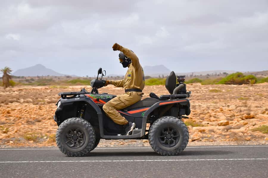 Boa Vista Quad Tour: Shipwreck & Viana Desert (2-Hour) - Viana Desert dunes in a controlled 2-hour ride