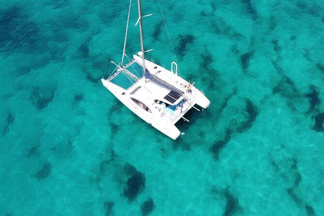 Catamaran Half Day - Beautiful day on the Atlantic Ocean - Open Bar, Local Snacks, and Onboard Wi‑Fi: Comfort That Actually Matters