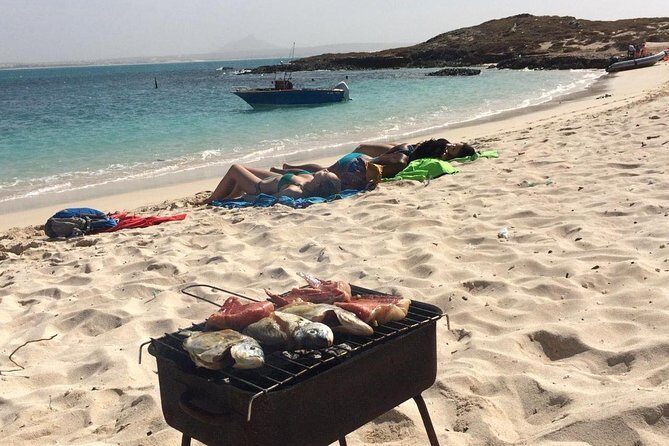 Fishing Snorkeling and Barbecue - Djeu Island Stop: Snorkel Time or Island Time