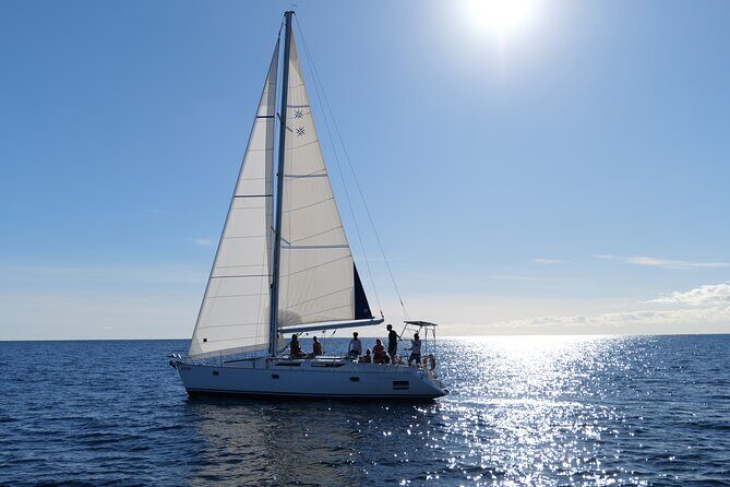 Full day Sailing yacht - Beautiful day on the Atlantic Ocean - Snorkeling on Sal: Provided Gear and a Chill Swim