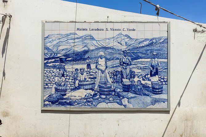 Half Day Island Tour, Sao Vicente, 4h - Salamansa Village Stop: A Lifestyle Look-In