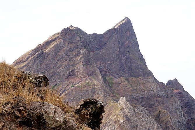 Hiking: Monte Tchota Natural Park - Pico D’Antónia (1394m) - Longueira - Monte Tchota Natural Park: why this hike feels genuinely Cape Verde