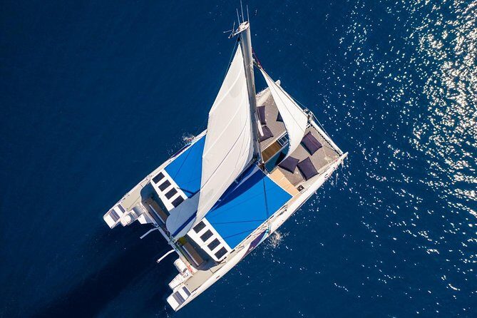 Lounge Catamaran SODADE Half-Day (Adults Only) - First Impressions: an adults-only afternoon with real time on the water