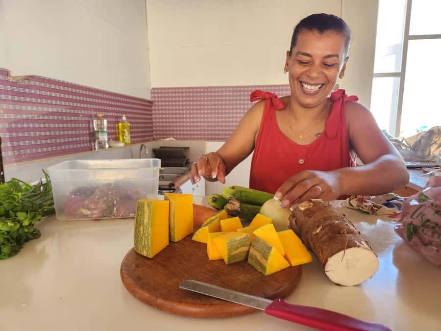 Mindelo: creol cooking with Catia - Cooking Creole Dishes: Rice, Vegetables, Fish/Meat, and Desserts