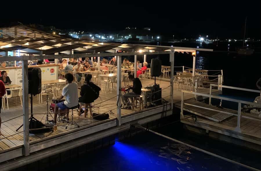 Mindelo Cultural: city tour "Mindelo by Night" - Mindelo by Night: why a 2-hour music walk makes sense
