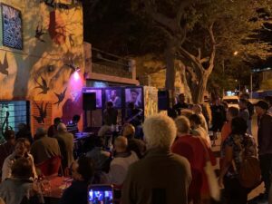 Mindelo Cultural: city tour "Mindelo by Night" - Starting point: Nautilus vs Le Metalo (and how to choose)