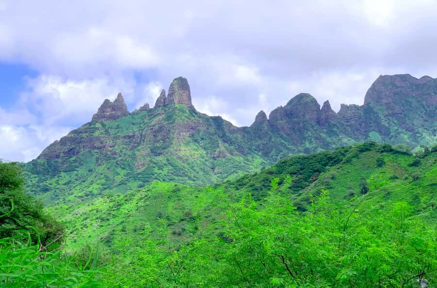Praia: Santiago Island Tour with Tastings and Tarrafal Beach - Assomada Market: why the day changes on Wednesday and Saturday