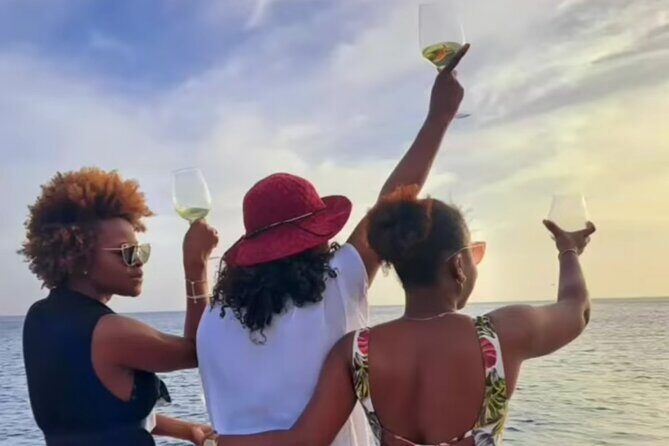 Private Boat Tour in Santa Maria - Choosing your activity: snorkeling, fishing, or pure coastal viewing
