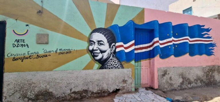 Sal island: Santa Maria city tour, street art and tapas - Getting Oriented with Hotel Pickup in Santa Maria, Murdeira, or Espargos