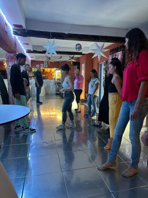 Sal: Kizomba Group Class - Santa Maria, Cape Verde - What to bring for a smooth night at the bar