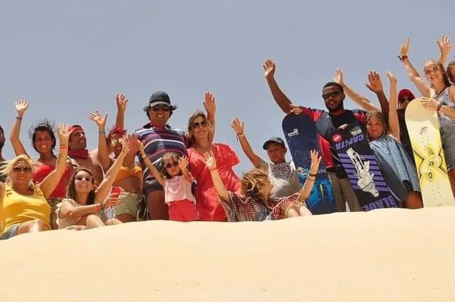 Sal Rei, Santa Monica Beach, Caves, Dunes & Shipwreck Tour - Small-Group Feel and Air-Conditioned Transport: Comfort With Personality