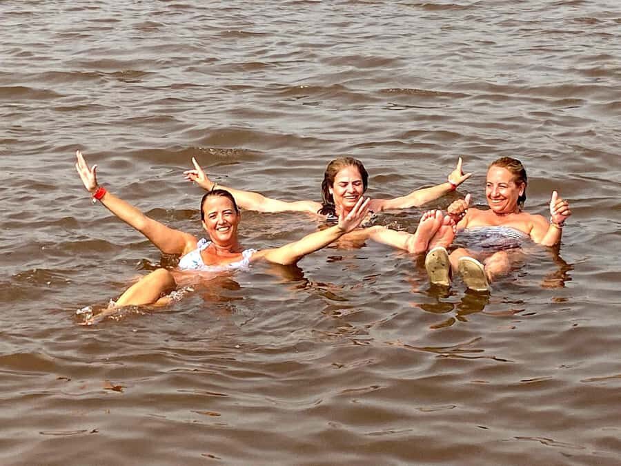 Sal: Salt Lake Tour, Shark Bay and Pedra de Lume Village - Shark Bay Lemon Sharks: what the 30-minute visit really feels like