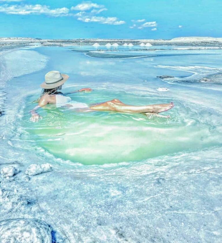 Santa Maria: Salt Mine, Natural Pool, and Shark Bay Tour - Kite Beach photo stop: wind sport season and quick scenery time