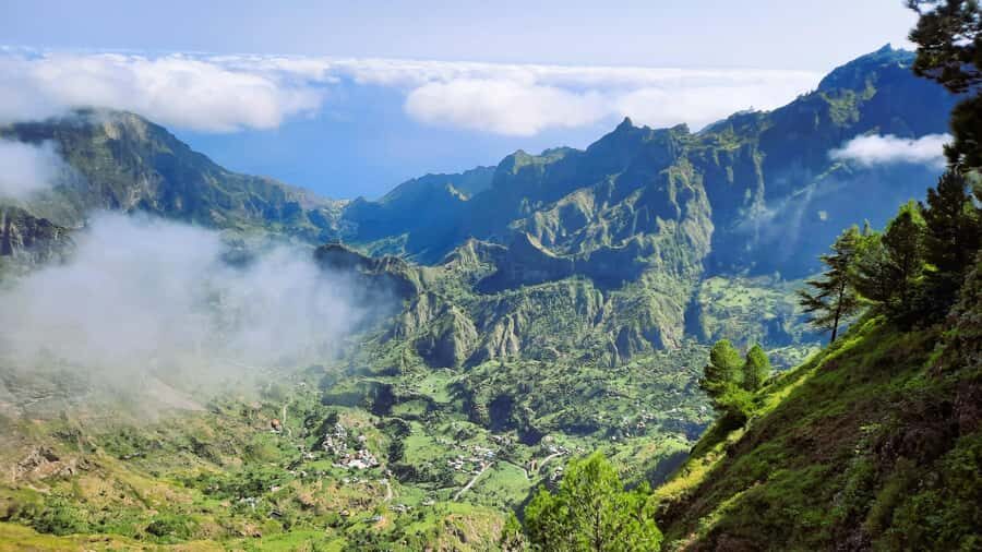 Santo Antão: Hiking Cova Volcano Crater to Ribeira Paúl - Why this hike from Cova to Ribeira Paúl feels like Santo Antão in 5 hours