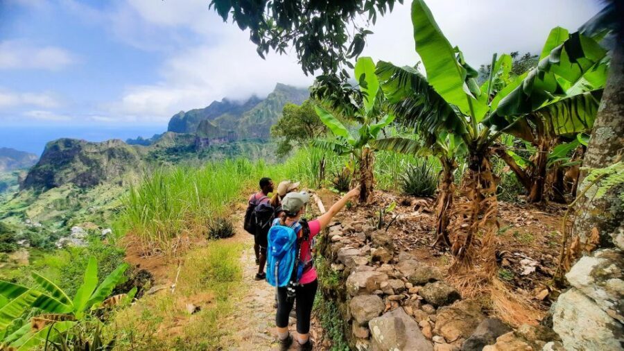 Santo Antão: Hiking Cova Volcano Crater to Ribeira Paúl - Tips to make your 5-hour hike smoother