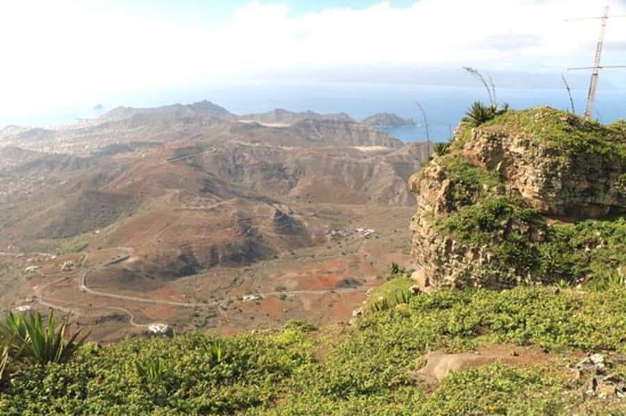 São Vicente: Highligts tour for cruise ship travelers - Price and what you’re really paying for: $88, 6 hours, and guidance